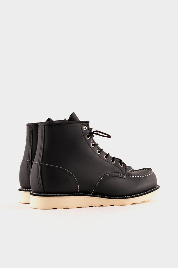 Red Wing Moc Toe Classic 8130 Boot Black